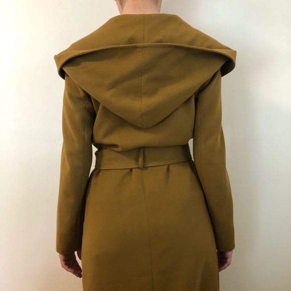 Forever 21 trench coat in mustard - Picture 2 of 2